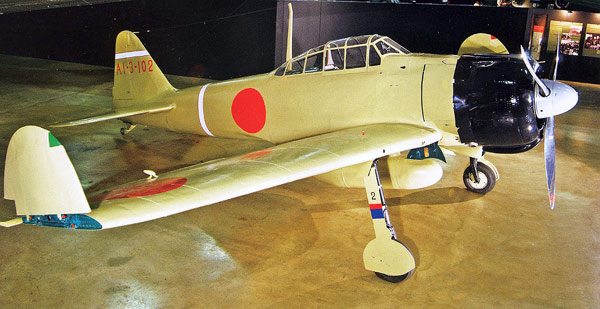 Mitsubishi-A6M2-Zero