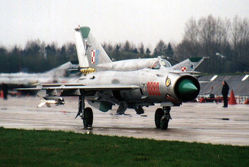MiG-21 bis - Wikipedia