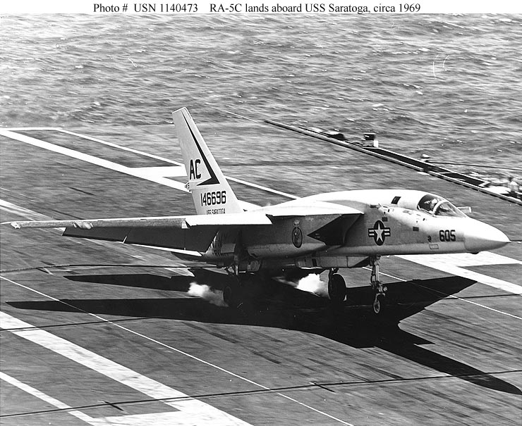 RA-5C lands on Saratoga